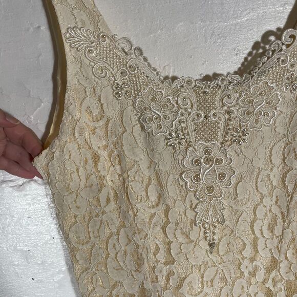 Rare Vintage Léger Ivory Lace Bodycon Dress Square Neckline Women's Size 11/12 - Picture 3 of 12